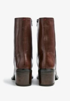 Lloyd Klassieke Enkellaarsjes Enkellaarsjes Dames Bruin 6 Lloyd Klassieke Enkellaarsjes Enkellaarsjes Dames Bruin -Lloyd Mode Schoenenwinkel 038f62b9da047374d70d316abcfcea63