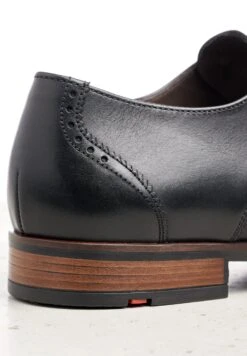 Lloyd Samson - Veterschoenen - Schwarz 9 Lloyd Samson - Veterschoenen - Schwarz -Lloyd Mode Schoenenwinkel 04c0d36feb4d4ac1b37f616864f758b5