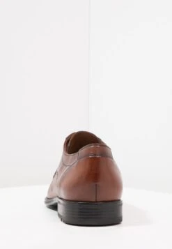 Lloyd Osmond - Veterschoenen - Cognac -Lloyd Mode Schoenenwinkel 12278af6df004a24a2bc79df638c168f