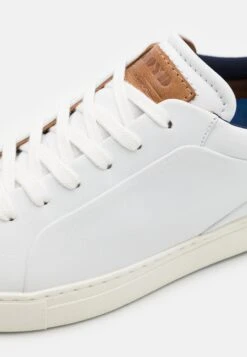Lloyd Majuro - Sneakers Laag - White/Whisky -Lloyd Mode Schoenenwinkel 1ab2c4d4555345669f3cedd0c78a743e