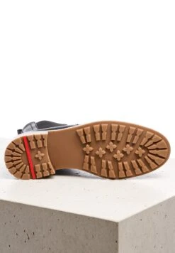 Lloyd Mit Elastischem Bund - Korte Laarzen - Schwarz 10 Lloyd Mit Elastischem Bund - Korte Laarzen - Schwarz -Lloyd Mode Schoenenwinkel 1e3884da53d04e599f23b36fedc3486d