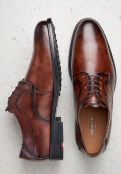 Lloyd Casual Veterschoenen Veterschoen VALMARY Heren Bruin 10 Lloyd Casual Veterschoenen Veterschoen VALMARY Heren Bruin -Lloyd Mode Schoenenwinkel 3600402ab918e473bc16475e182bfbb6