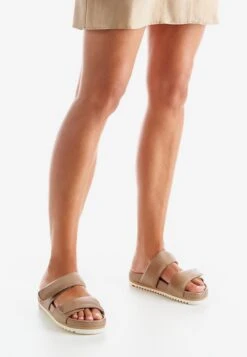 Lloyd Klassieke Muiltjes Muiltjes Dames Bruin 9 Lloyd Klassieke Muiltjes Muiltjes Dames Bruin -Lloyd Mode Schoenenwinkel 37306af32bb357cea26f26bed7bdb6db