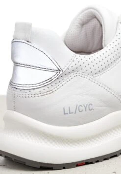 Lloyd Velo 1 Cycling Sneaker - Sneakers Laag - Weiss 9 Lloyd Velo 1 Cycling Sneaker - Sneakers Laag - Weiss -Lloyd Mode Schoenenwinkel 407e84c1be7b41e9bacbc8201471da82