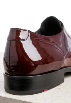 Lloyd Casual Veterschoenen Veterschoen Heren Rood 10 Lloyd Casual Veterschoenen Veterschoen Heren Rood -Lloyd Mode Schoenenwinkel 41c13ed9d884cf28256eaf8654941a98