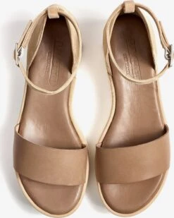 Lloyd Sandalen Met Bandjes Sandalen Met Riem Dames Bruin -Lloyd Mode Schoenenwinkel 4a33c06389c6baaa03614d18a6d514e1