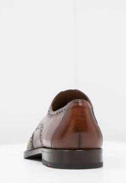 Lloyd Lucien - Veterschoenen - Kenia -Lloyd Mode Schoenenwinkel 54e518b207f34a11bb039af3ab7a21f1