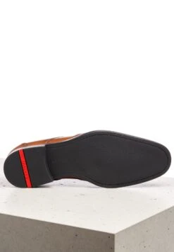 Lloyd Samson - Veterschoenen - Braun 6 Lloyd Samson - Veterschoenen - Braun -Lloyd Mode Schoenenwinkel 6298e34c95284d7086dde1e9516c922b