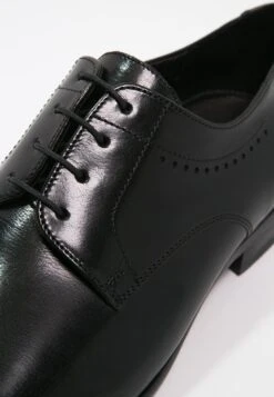 Lloyd Ocas - Veterschoenen - Schwarz 11 Lloyd Ocas - Veterschoenen - Schwarz -Lloyd Mode Schoenenwinkel 72c441c0e7cd4637ab7653624078401f