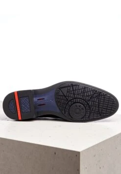 Lloyd Casual Veterschoenen Veterschoen KAUNAS Heren Zwart 10 Lloyd Casual Veterschoenen Veterschoen KAUNAS Heren Zwart -Lloyd Mode Schoenenwinkel 7b8e0ce903d69262f257a65fcd023152