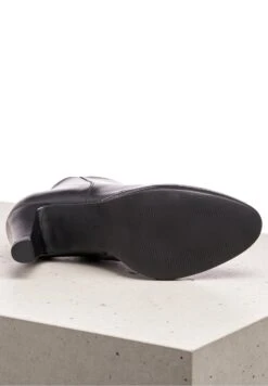 Lloyd Enkellaarsjes Met Hoge Hak - Schwarz 11 Lloyd Enkellaarsjes Met Hoge Hak - Schwarz -Lloyd Mode Schoenenwinkel 812317afa9e34c13b92e2cd380f052e1