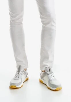 Lloyd Casual Sneakers Sneakers Laag AARON Heren Beige / Wit -Lloyd Mode Schoenenwinkel 8f73adc8c86cca2900090efa0d49d516