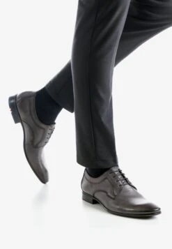 Lloyd Nette Schoenen Veterschoen ORLANDO Heren Zwart 11 Lloyd Nette Schoenen Veterschoen ORLANDO Heren Zwart -Lloyd Mode Schoenenwinkel 963a82dbed467df21c956dc3f09f2fd3