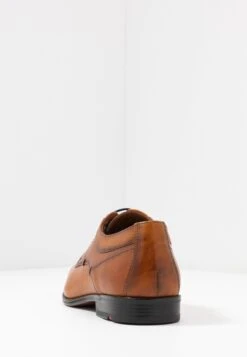 Lloyd Madison - Veterschoenen - Brandy -Lloyd Mode Schoenenwinkel 9c985428bcc04761a2da764b9b7daf31