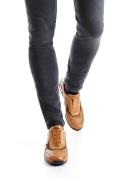 Lloyd Banfield - Instappers - Braun