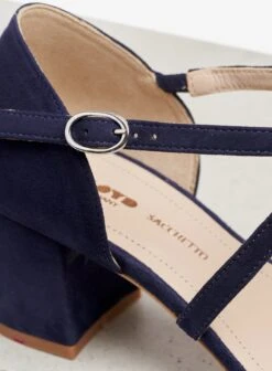 Lloyd Sandalen Met Hak Sandaal Dames Blauw 10 Lloyd Sandalen Met Hak Sandaal Dames Blauw -Lloyd Mode Schoenenwinkel b6adcfbf319d40f81b23e572f989e865