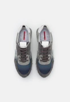 Lloyd Sneakers Laag - Taupe/Grau/Ash/White/Weiß -Lloyd Mode Schoenenwinkel b998ff3836d34e2680b9e64cd4177450