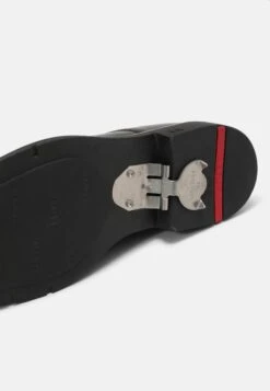 Lloyd Jason - Veterschoenen - Schwarz 11 Lloyd Jason - Veterschoenen - Schwarz -Lloyd Mode Schoenenwinkel bdb5512b286d41d9b390ce34c9bfb741