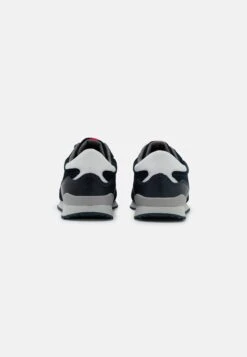 Lloyd Emotion - Sneakers Laag - Navy/White -Lloyd Mode Schoenenwinkel c4aab94633b149f49d4807bbeaa945ca