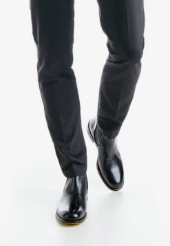 Lloyd Enkelboots Chelsea Boots SINCLAIR Heren Zwart 7 Lloyd Enkelboots Chelsea Boots SINCLAIR Heren Zwart -Lloyd Mode Schoenenwinkel ce54e3709a82a5fad35420229057b6af