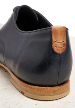 Lloyd Veterschoenen Veterschoen Dames Navy 13 Lloyd Veterschoenen Veterschoen Dames Navy -Lloyd Mode Schoenenwinkel d47fe168d00f430bbfe9da7bf93c50d4