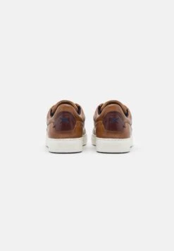 Lloyd Majuro - Sneakers Laag - Whisky/Piermont 8 Lloyd Majuro - Sneakers Laag - Whisky/Piermont -Lloyd Mode Schoenenwinkel dcdd753078204b6ab2342cd674271d7b