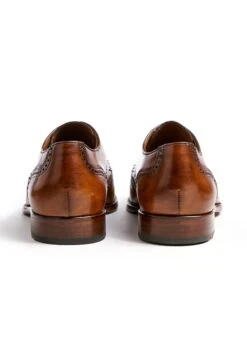 Lloyd Sheridan - Veterschoenen - Cognac 10 Lloyd Sheridan - Veterschoenen - Cognac -Lloyd Mode Schoenenwinkel df7a319f03ae4a9c96226868af44b749