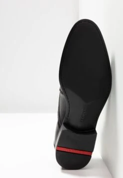 Lloyd Lador - Veterschoenen - Schwarz -Lloyd Mode Schoenenwinkel e1da5495b5c84a809b93118e7a2d37da