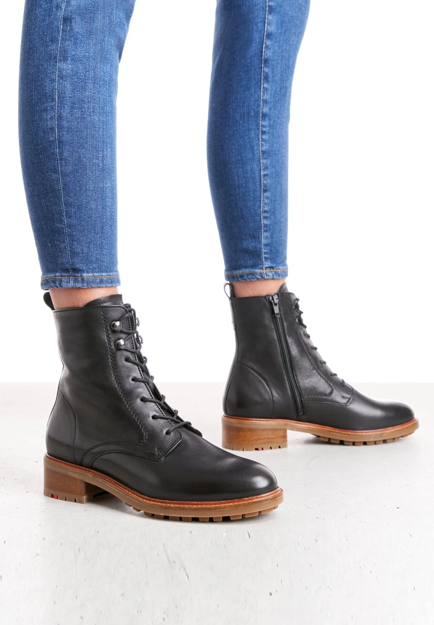 Lloyd Mit Seitlichem - Veterboots - Schwarz 1 Lloyd Mit Seitlichem - Veterboots - Schwarz