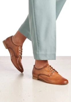 Lloyd Mit Blockabsatz - Veterschoenen - Braun