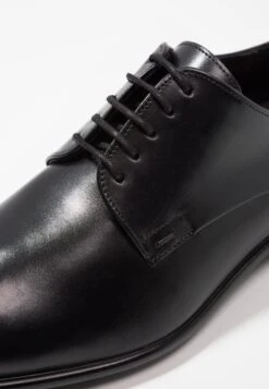 Lloyd Nik - Veterschoenen - Schwarz 11 Lloyd Nik - Veterschoenen - Schwarz -Lloyd Mode Schoenenwinkel fcdec1cf7b0a4bf898b5d0977f2a09a6